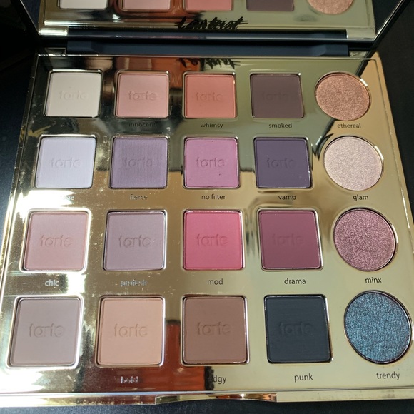 tarte Other - Tarte Tarteist Pro Eyeshadow Palette NEW tarte Other - Tarte Tarteist Pro Eyeshadow Palette NEW